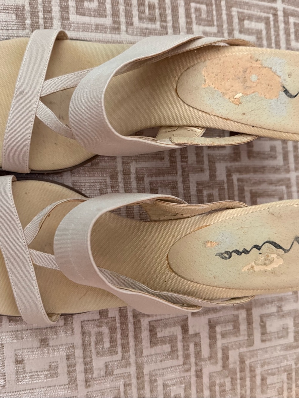 Nina Cream Strappy Elastic Slide Sandals